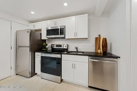 89 Dewees Avenue Atlantic Beach FL 32233