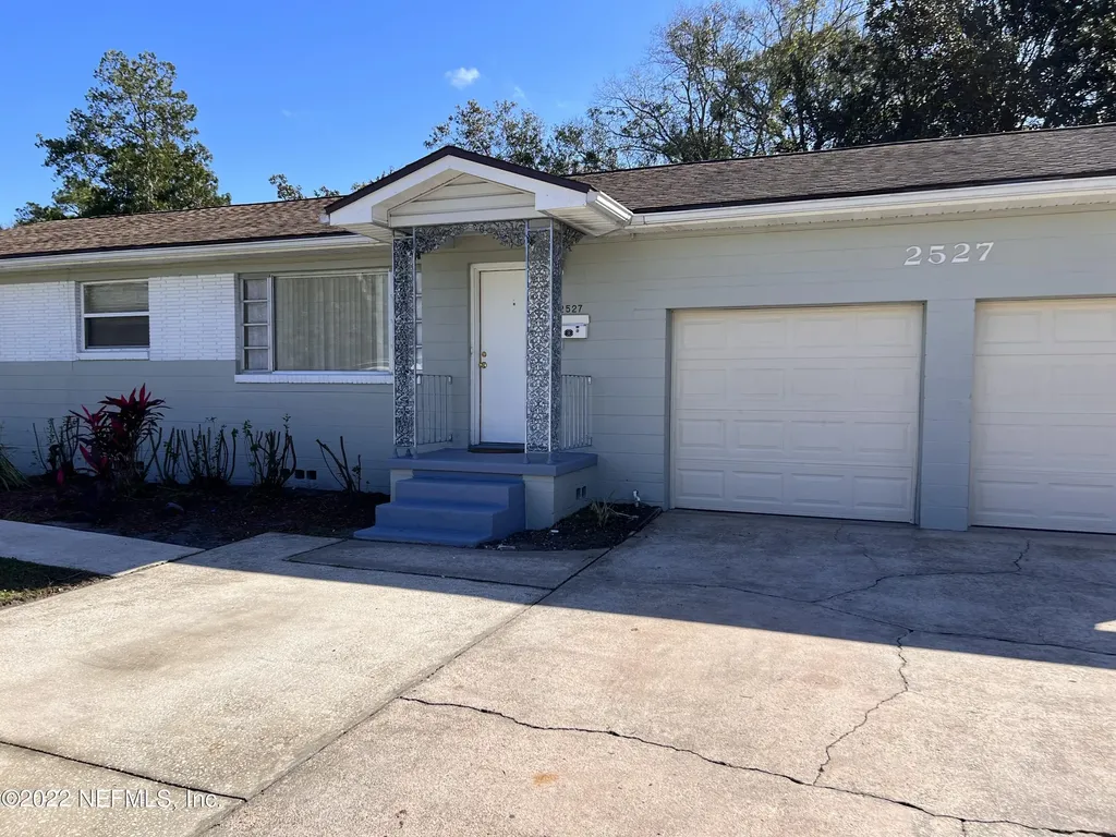 2527 Emily Lane Jacksonville FL 32216