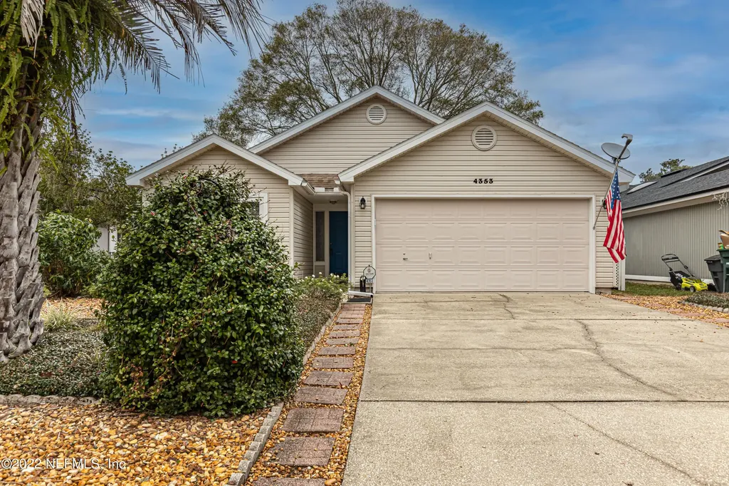 4353 Lake Woodbourne Drive S Jacksonville FL 32217