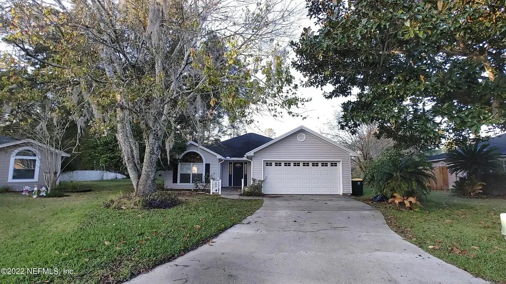 3559 Pond Ridge Court W Jacksonville FL 32223