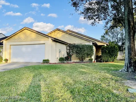 11325 Mcnichols Court Jacksonville FL 32223