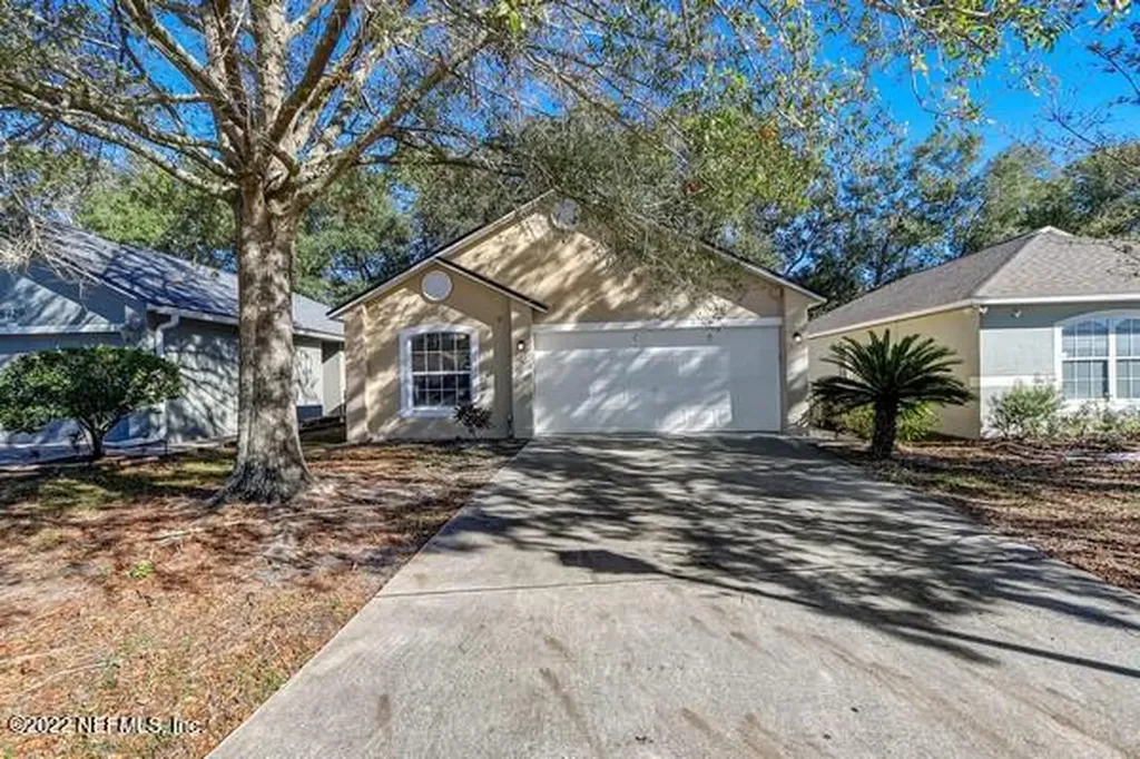 8437 English Oak Drive Jacksonville FL 32244