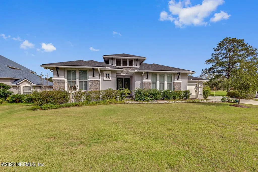 2556 Country Club Boulevard Orange Park FL 32073
