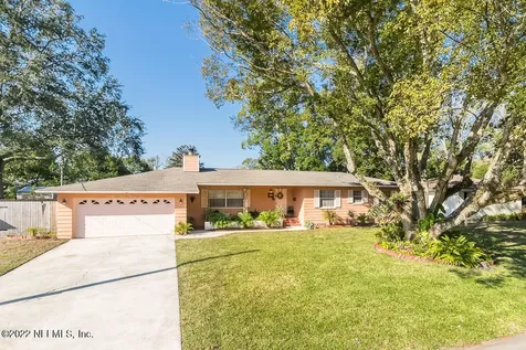 8434 San Martarro Drive E Jacksonville FL 32217