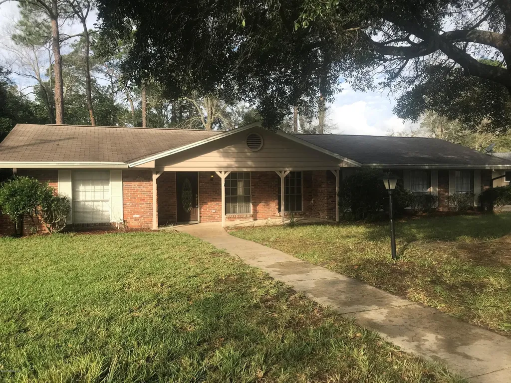 8370 Royalwood Drive Jacksonville FL 32256