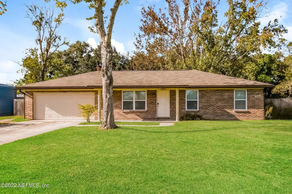 2422 Stonehaven Court W Orange Park FL 32065