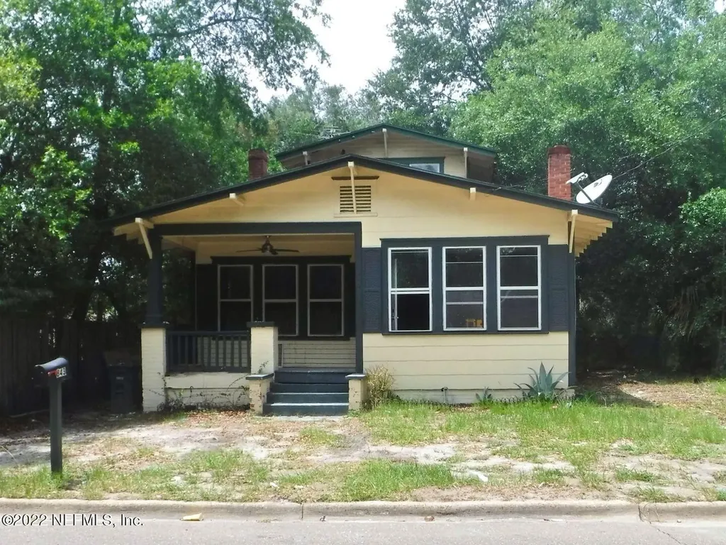 843 Crestwood Street Jacksonville FL 32208