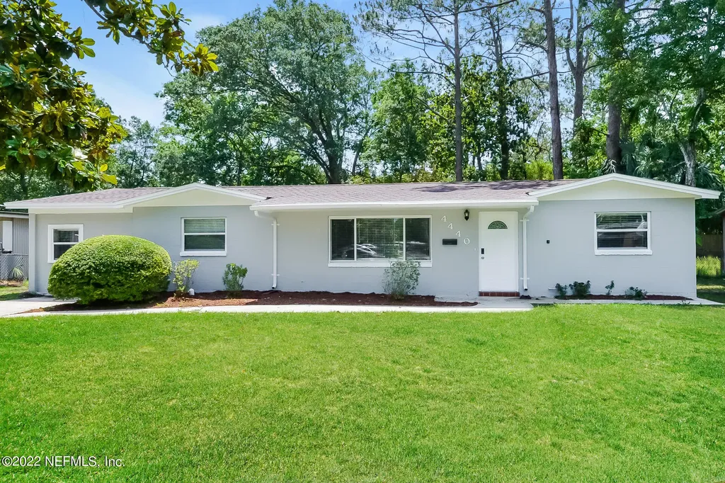 4440 Naranja Drive S Jacksonville FL 32217
