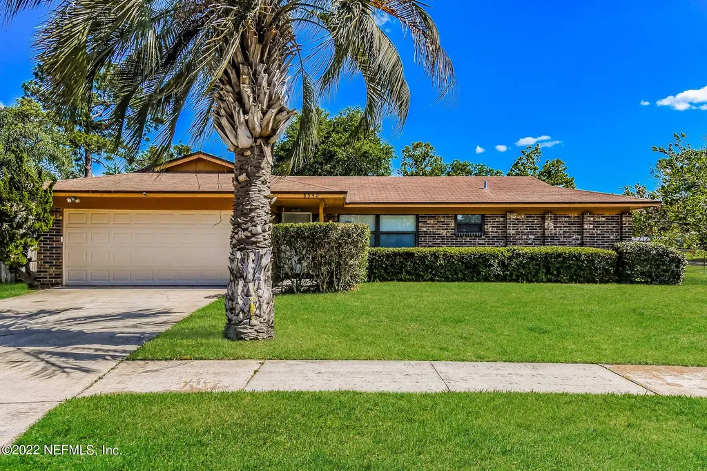 8542 Graybar Drive Jacksonville FL 32221
