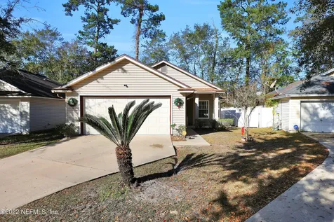 2967 Centerwood Drive N Jacksonville FL 32218
