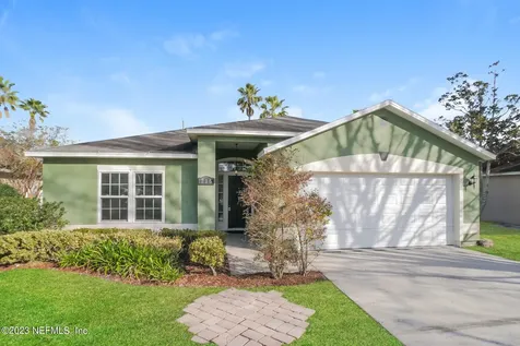 716 Lake Geneva Drive St. Augustine FL 32092