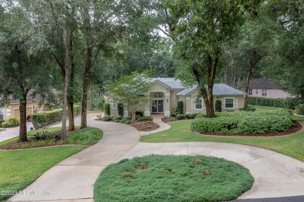 1731 Colonial Drive Green Cove Springs FL 32043