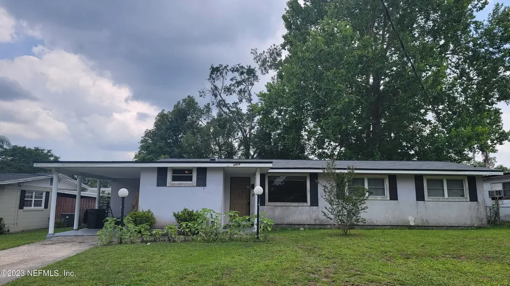 6804 Snow White Drive Jacksonville FL 32210