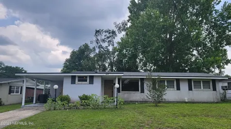 6804 Snow White Drive Jacksonville FL 32210