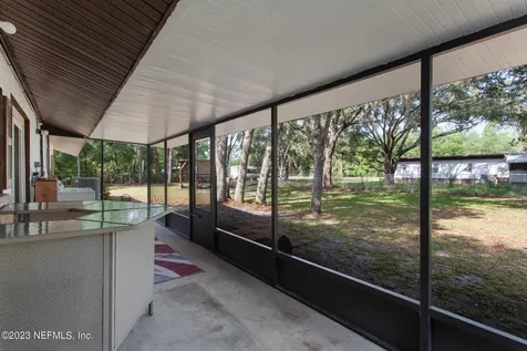 715 Norman Avenue Interlachen FL 32148