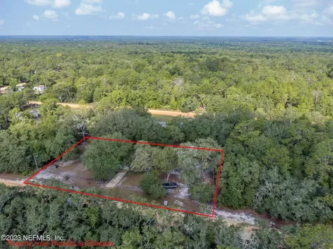 715 Norman Avenue Interlachen FL 32148