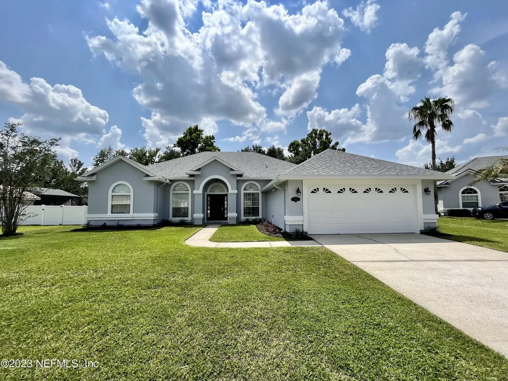 5866 Las Counts Court Jacksonville FL 32222