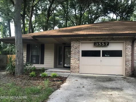 3557 Villa Place Jacksonville FL 32277