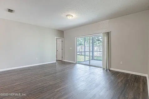 7128 Rampart Ridge Circle W Jacksonville FL 32244