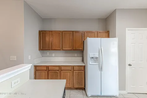 7128 Rampart Ridge Circle W Jacksonville FL 32244
