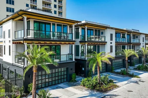 22 10th Avenue S Jacksonville Beach FL 32250