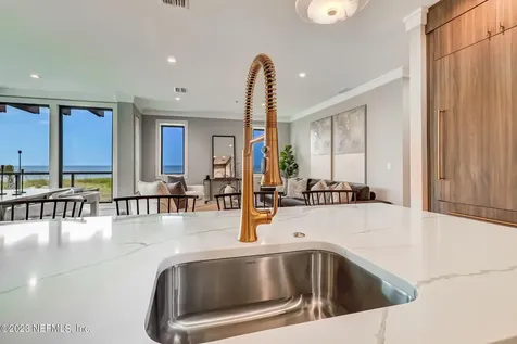 22 10th Avenue S Jacksonville Beach FL 32250