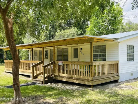 605 Coral Farms Road Florahome FL 32140