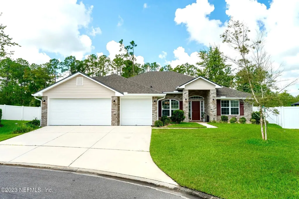 1946 Catlyn Court Green Cove Springs FL 32043