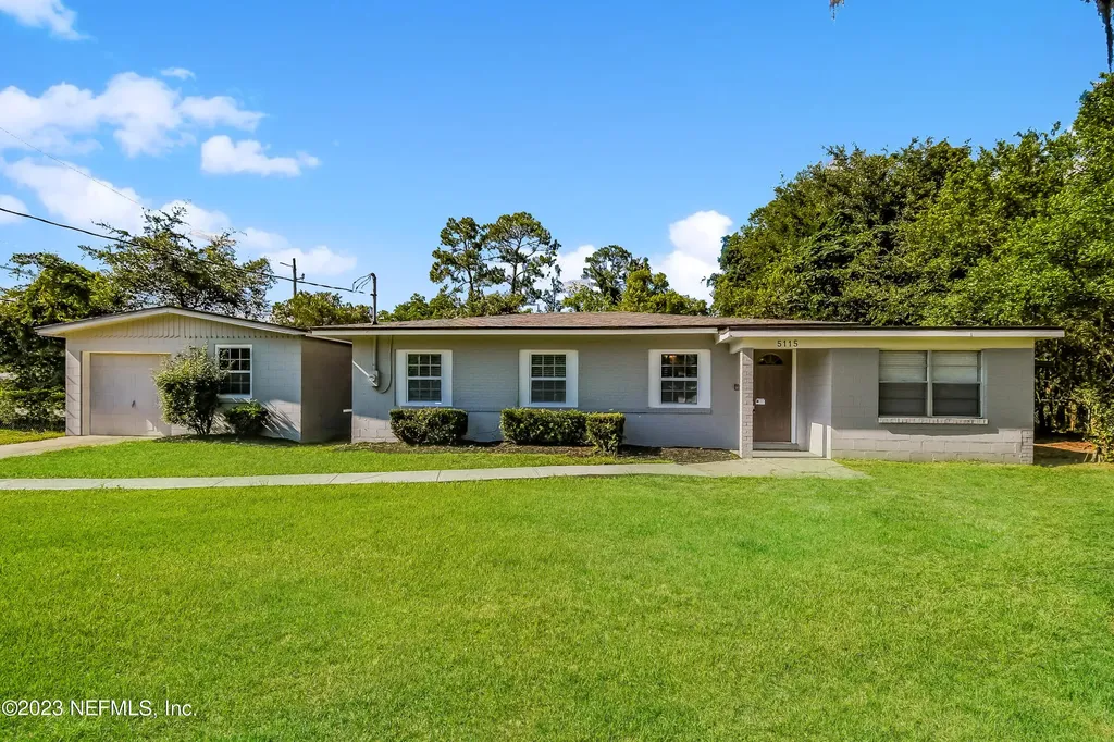 5115 Admiral Drive Jacksonville FL 32244