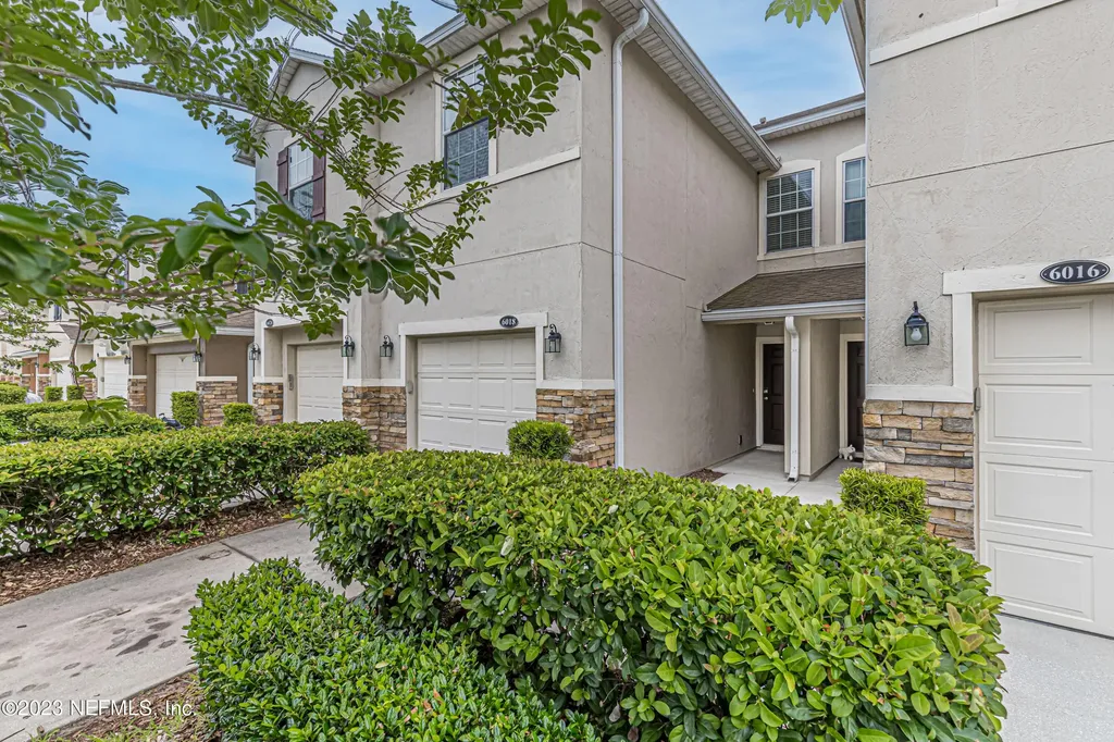 6018 Bartram Village Drive Jacksonville FL 32258