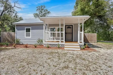 4763 Pinedale Avenue Jacksonville FL 32207