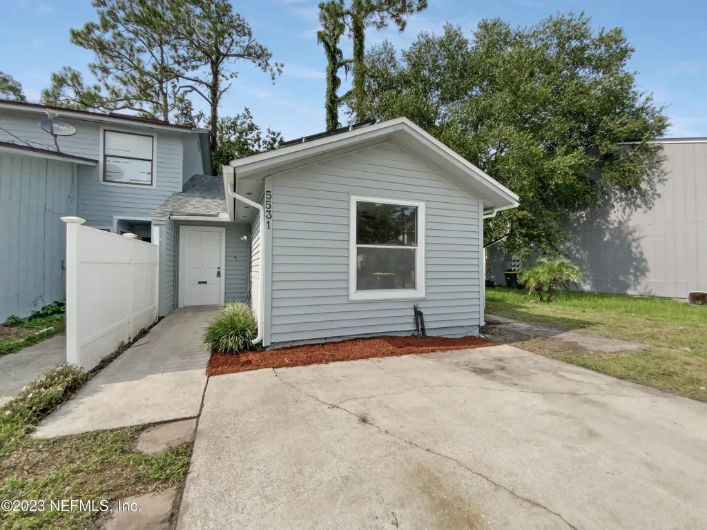 5531 Cabot Drive N Jacksonville FL 32244