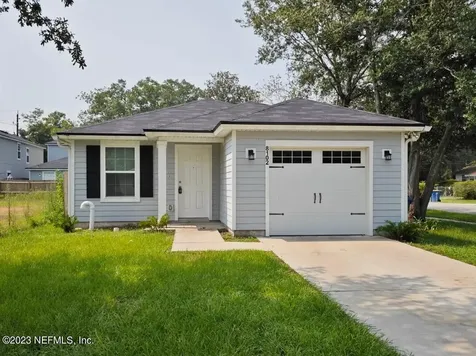 8102 Eaton Avenue Jacksonville FL 32211