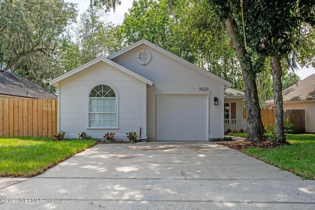 1420 Cove Landing Drive Jacksonville FL 32233