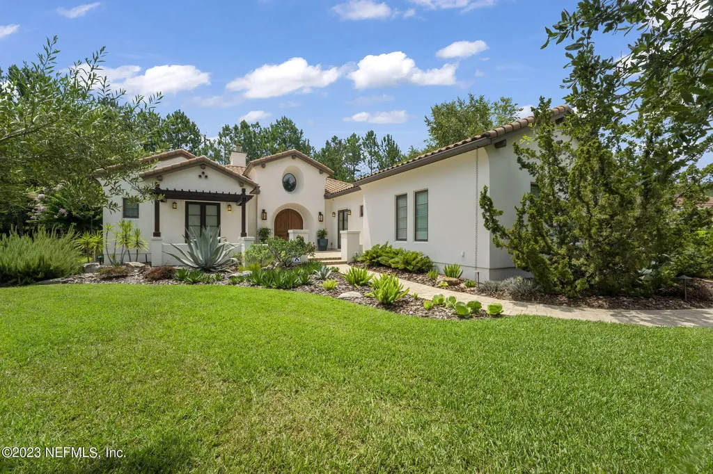 5086 Commissioners Drive Jacksonville FL 32224