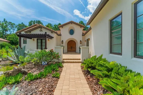 5086 Commissioners Drive Jacksonville FL 32224