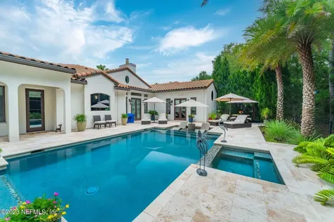 5086 Commissioners Drive Jacksonville FL 32224