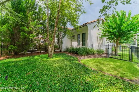 5086 Commissioners Drive Jacksonville FL 32224