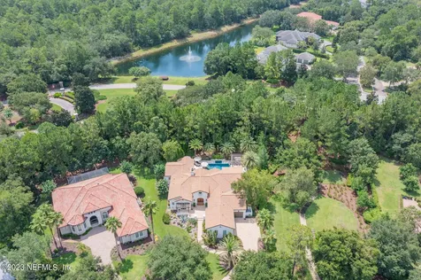 5086 Commissioners Drive Jacksonville FL 32224
