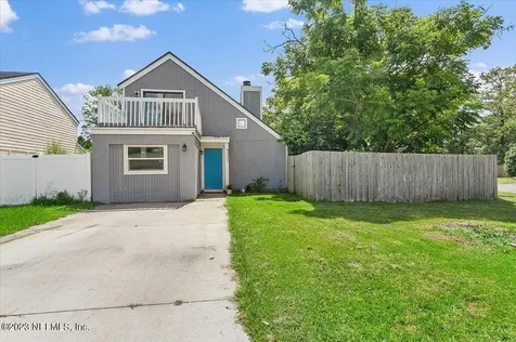 8317 Periwinkle Court Jacksonville FL 32244