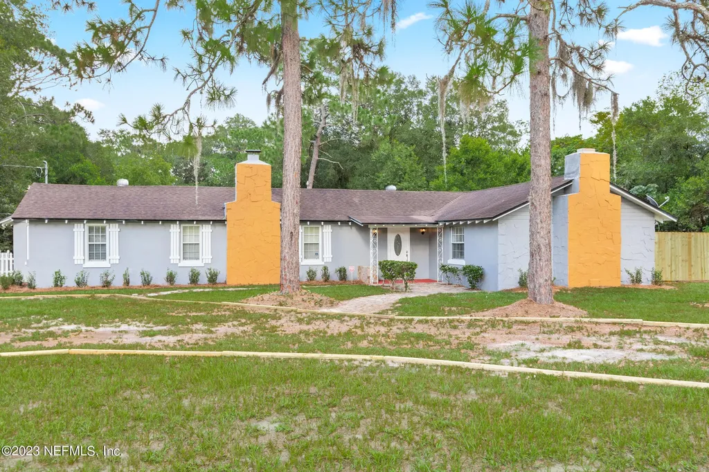 665 Lee Road Jacksonville FL 32225