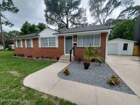 3134 Peach Drive Jacksonville FL 32246