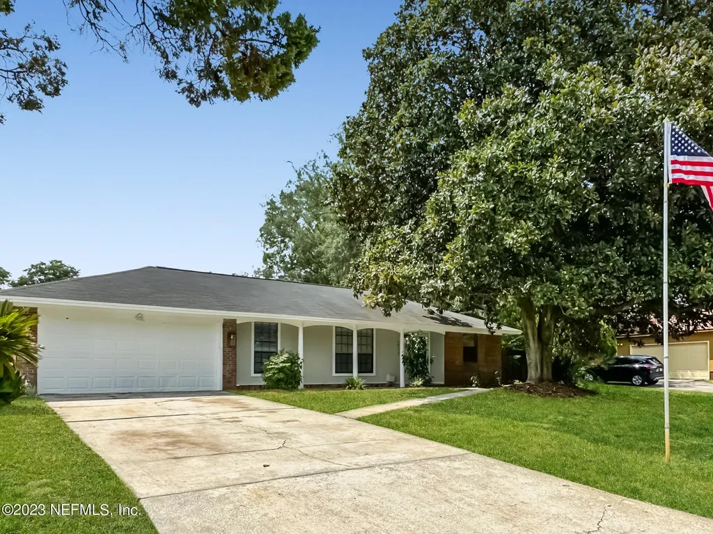 3622 Newcastle Creek Drive Jacksonville FL 32277