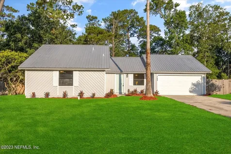 382 Peregrine Court Jacksonville FL 32225