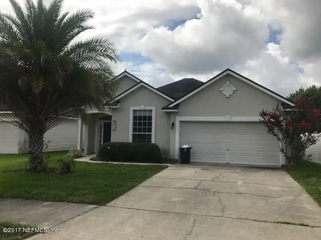 2703 Creekfront Drive Green Cove Springs FL 32043