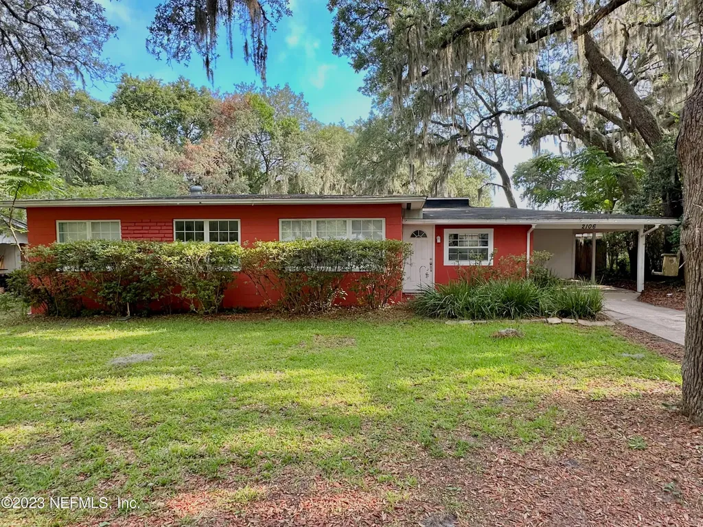 2106 Campbell Street Palatka FL 32177