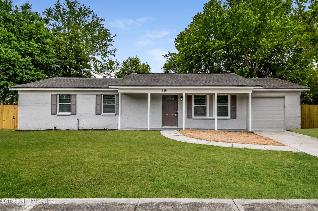 8224 Frost Street S Jacksonville FL 32221
