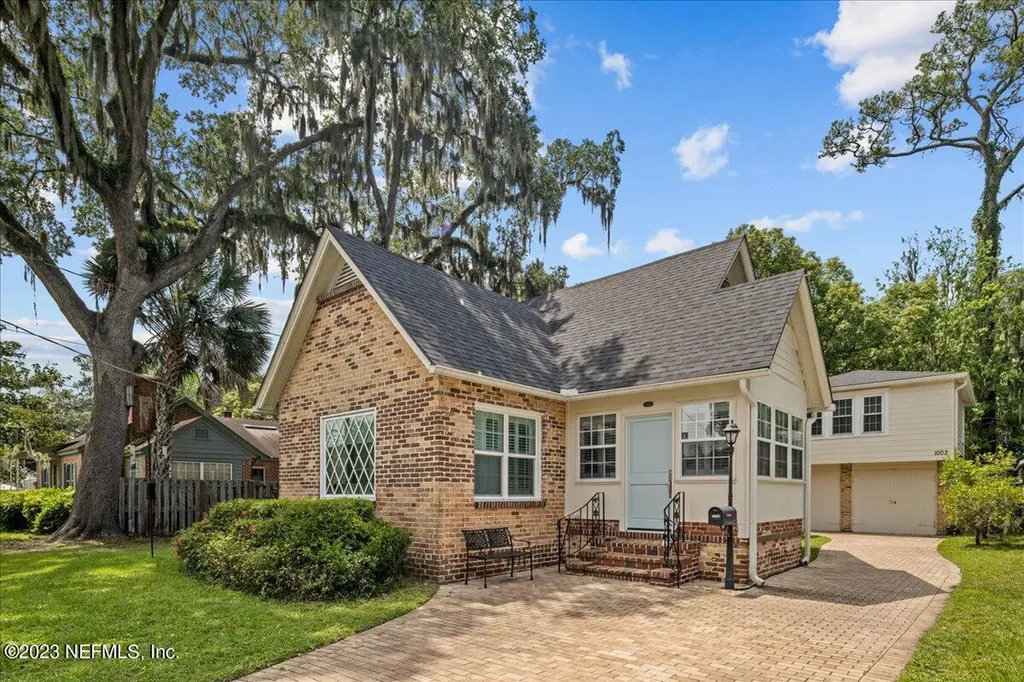 1004 Inwood Terrace Jacksonville FL 32207