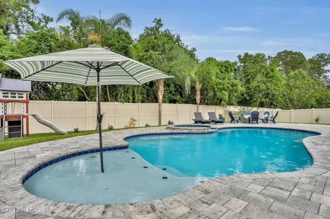 3530 Crossview Drive Jacksonville FL 32224