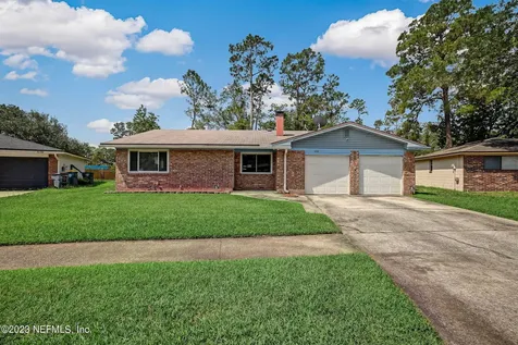 4040 Cumbrian Gardens Lane Jacksonville FL 32257